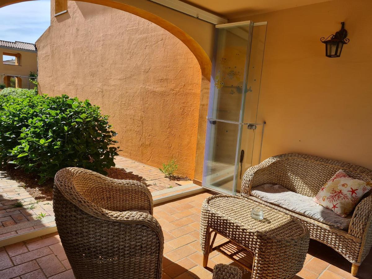 Villa Paola San Teodoro Con Piscina Privata Lu Lioni Exterior foto